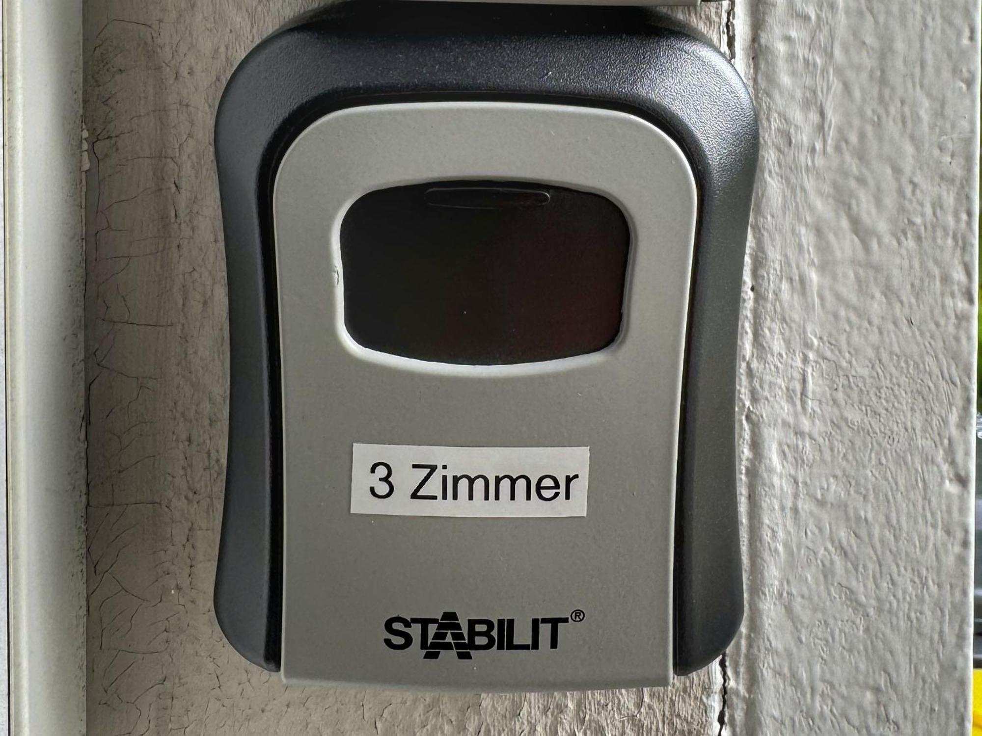 3 Zimmer Apartment Mit Balkon وبرتال المظهر الخارجي الصورة